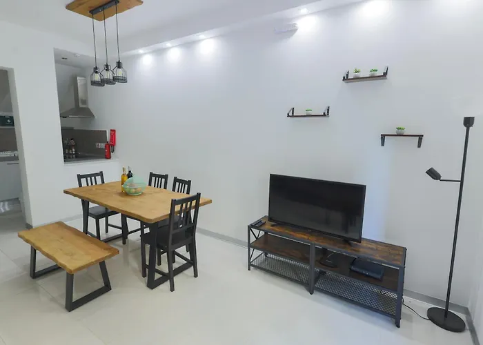 Chambray, Blissful Escape *